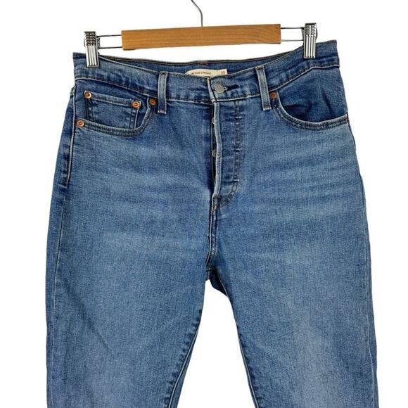 Levi's Women's Size 30 Wedgie Straight Fit Cropped Jeans Love in the Mist - Picture 3 of 16